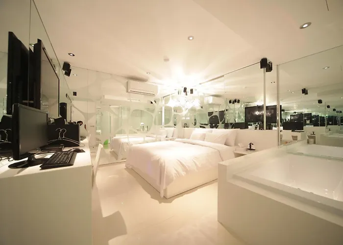 Hotel Jongno Pop Leeds Premier 3*