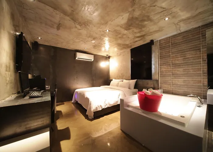 Jongno Pop Leeds Premier Hotel 3*