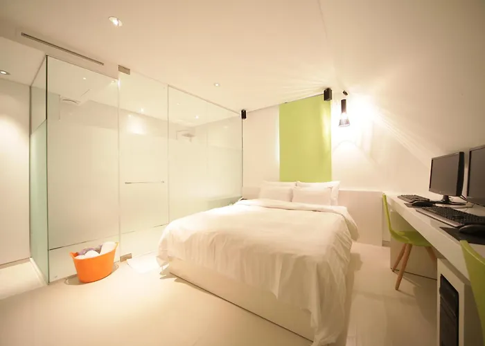 Jongno Pop Leeds Premier Hotel 3*