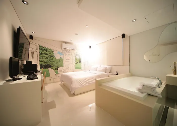 Hotel Jongno Pop Leeds Premier 3*