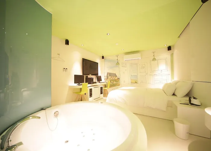 Jongno Pop Leeds Premier Hotel