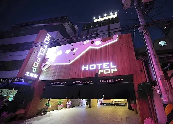 Jongno Pop Leeds Premier Seul