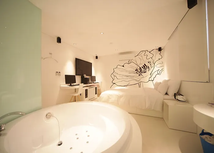 Jongno Pop Leeds Premier Hotel 3*