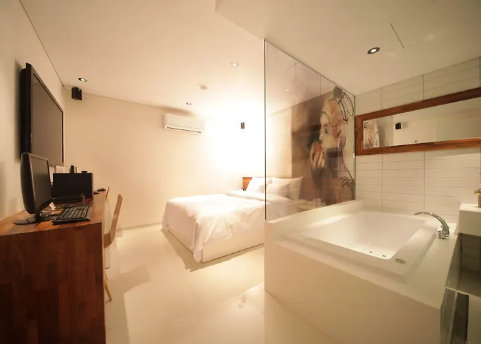 Hotel Jongno Pop Leeds Premier 3*