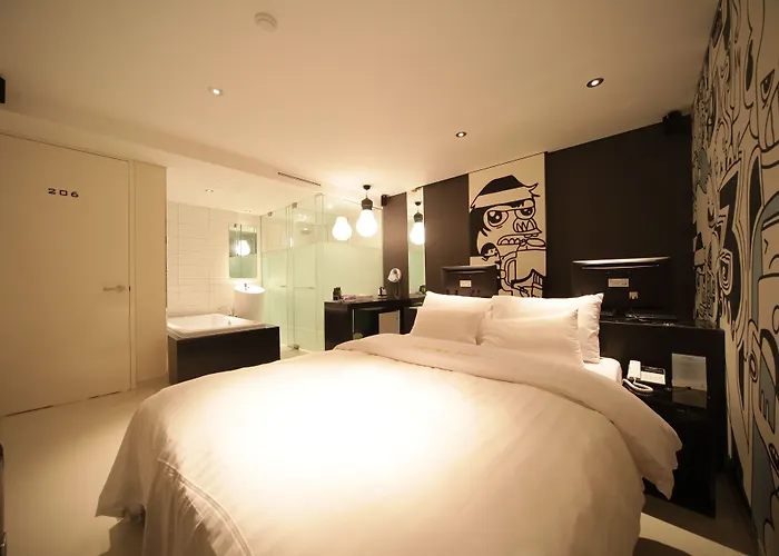 Hotel Jongno Pop Leeds Premier 3*
