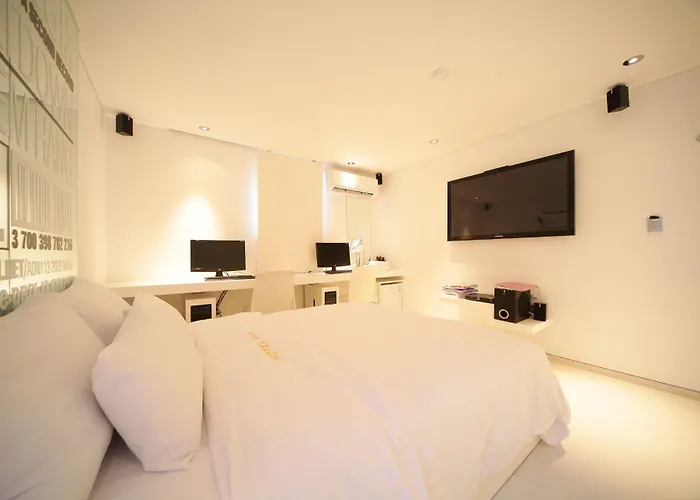 Jongno Pop Leeds Premier Hotel 3*
